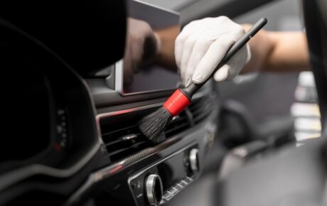 Cómo evitar que el salpicadero de tu coche se deteriore