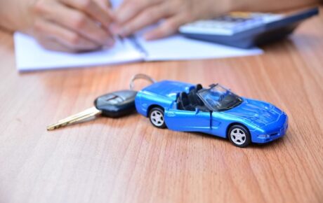 Cómo evitar fraudes al vender tu coche