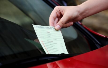 Multas de tráfico: cómo saber si tienes alguna y cómo recurrirlas